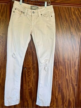 BKE women’s  Skinny Jeans in Light Beige with Subtle Distress